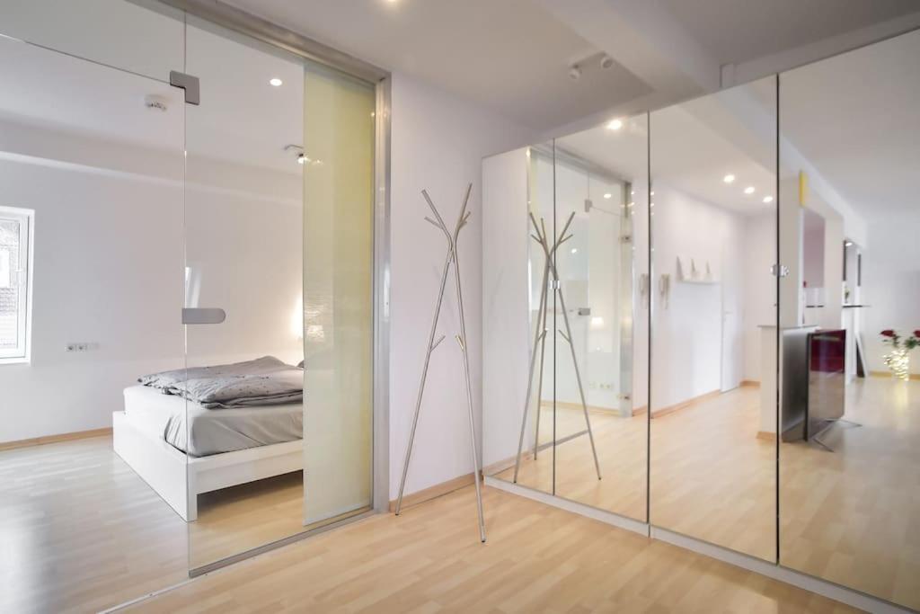 5 Secret Escape Apartment Above Stuttgart Ngoại thất bức ảnh
